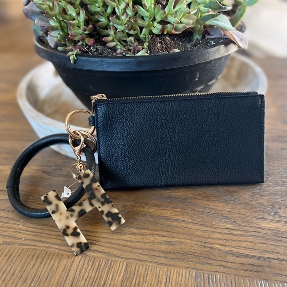 Keychain Wristlet - Picture 1 of 3